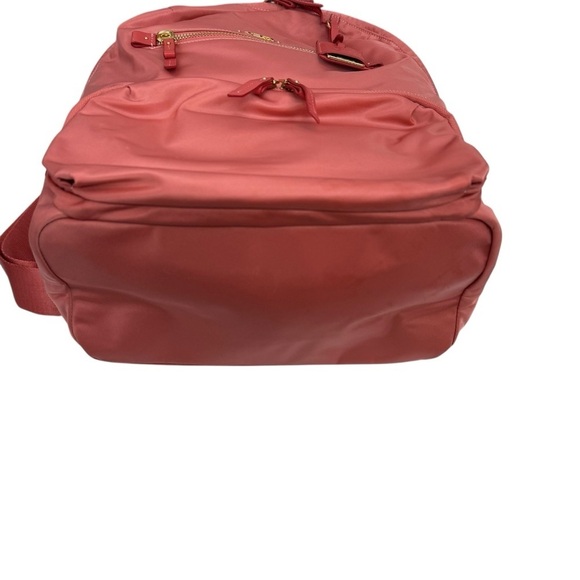 backpack vs travel bag Backpack Vs Suitcase for Travel: Pros and Cons